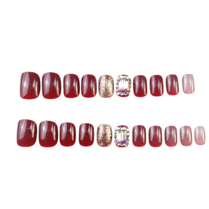 Glamouröses Press-On Nagelset mit Glitzer und Strassakzenten Brehn
