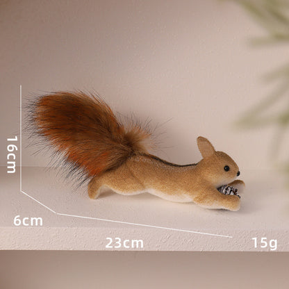 Niedliche Dekorationsfigur mit Eichhörnchenmotiv Brehn