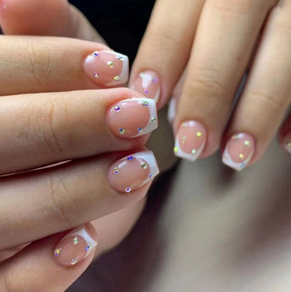 Funkelnde französische Spitze Nail Art Enhancements Brehn