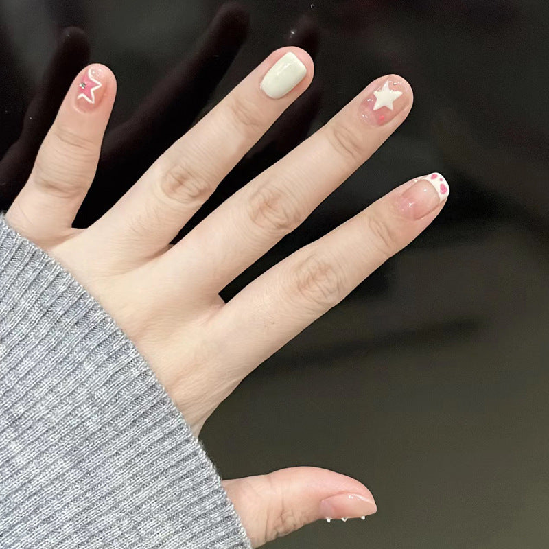 Dekoratives Press-On Nagelkunst-Set Brehn