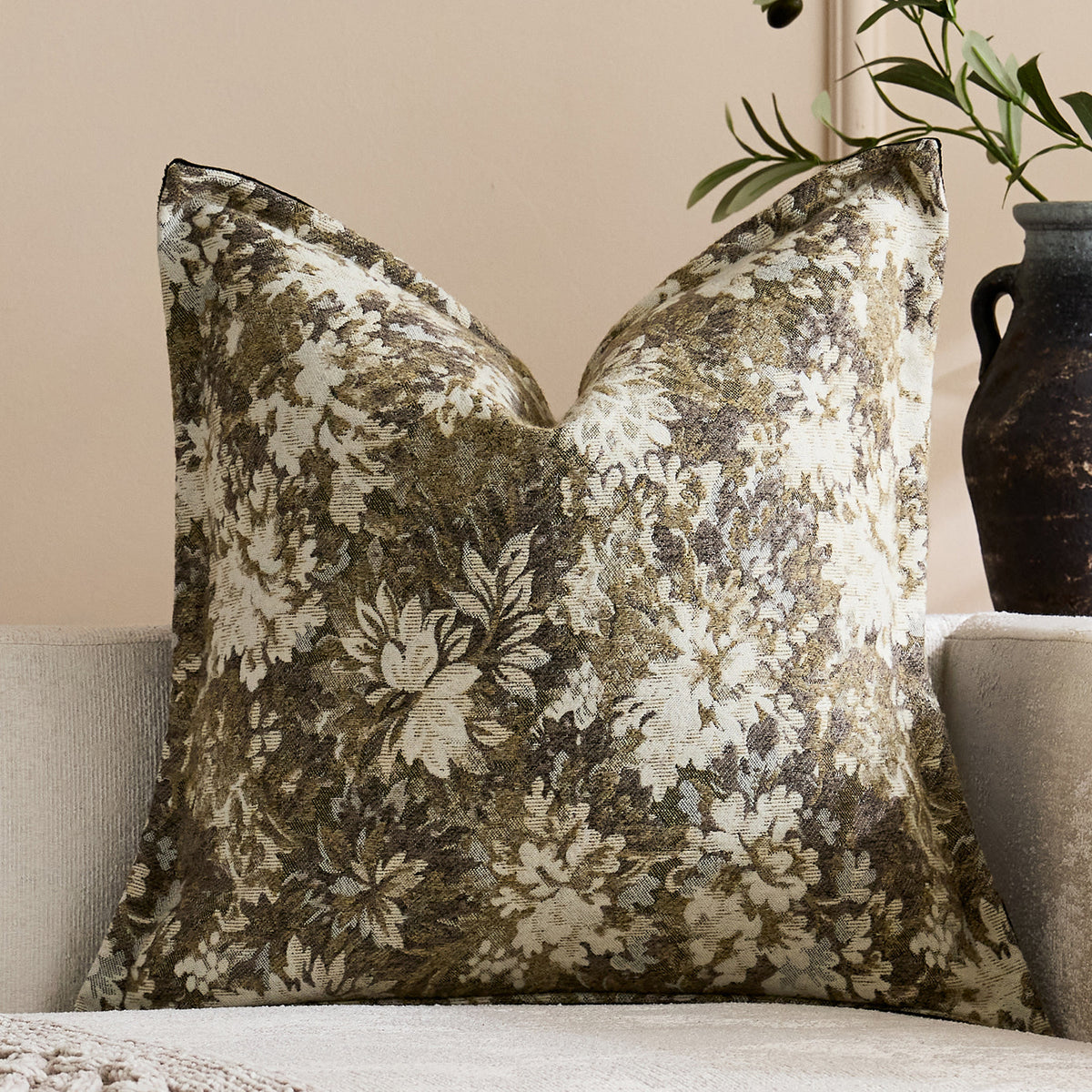 Übergroßes Jacquard Blumen Velours Kissenbezug mit verdecktem Reißverschluss