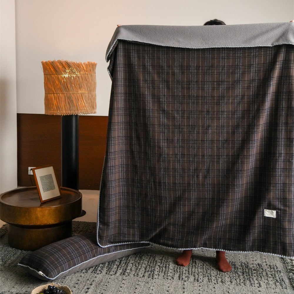 Wendbare Kuscheldecke aus kariertem Flanell mit weichem Fleece-Futter