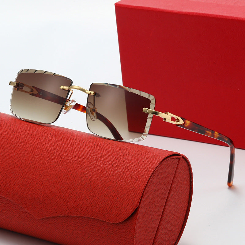 Damen modische quadratische Sonnenbrille mit goldenem Metallakzent und edlem Rahmen Brehn