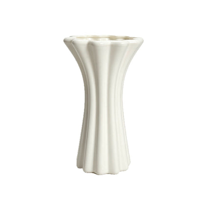 Modern Flötenförmiger Keramikvase Brehn