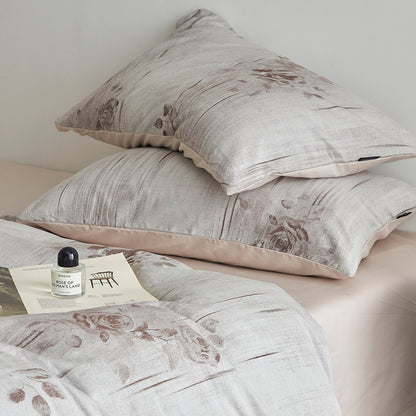 Elegante Bettwäschegarnitur aus Baumwoll-Lyocell-Mix mit feinem Blumenjacquard und verdecktem Hotelverschluss