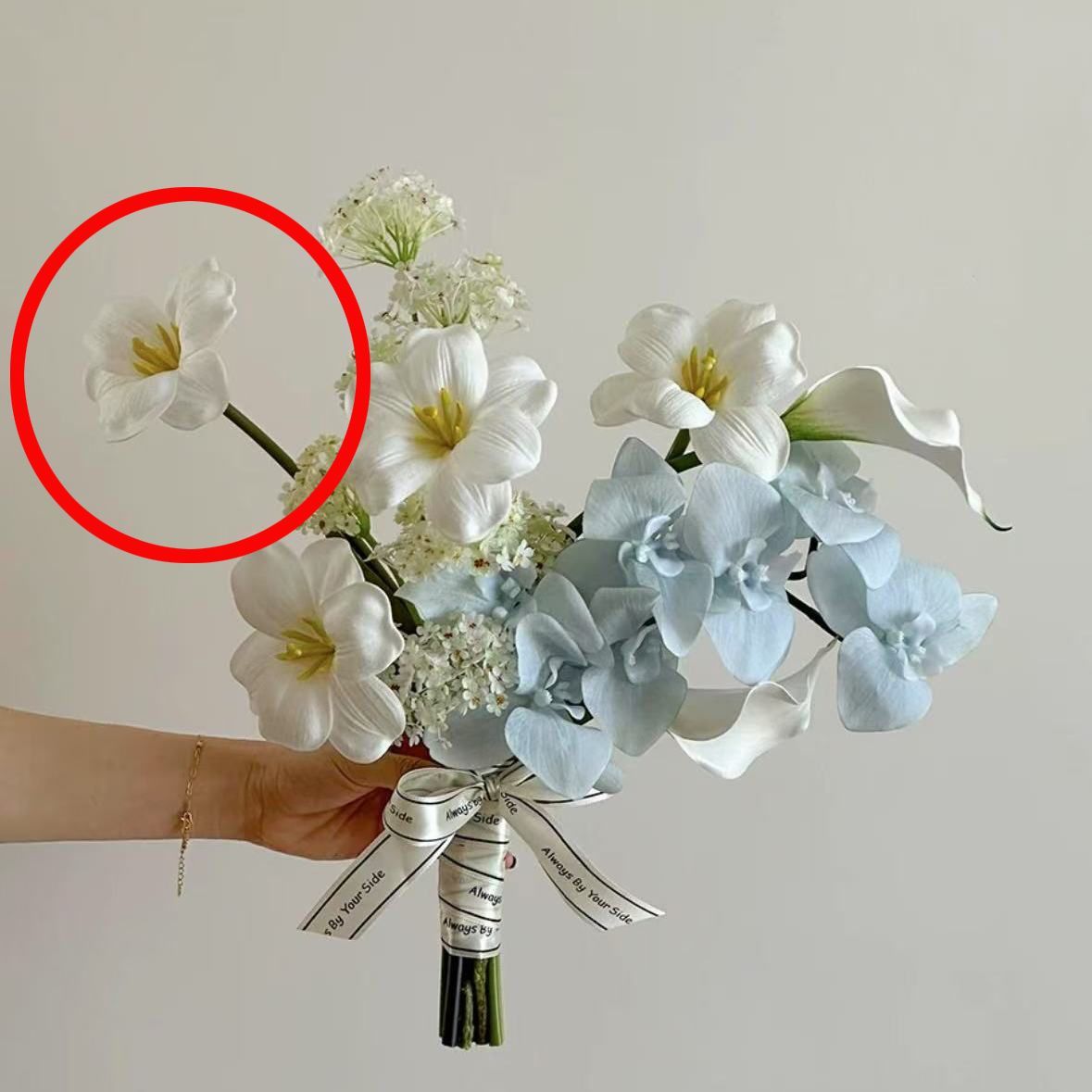Schöner floraler Hochzeitsstrauß für besondere Feierlichkeiten