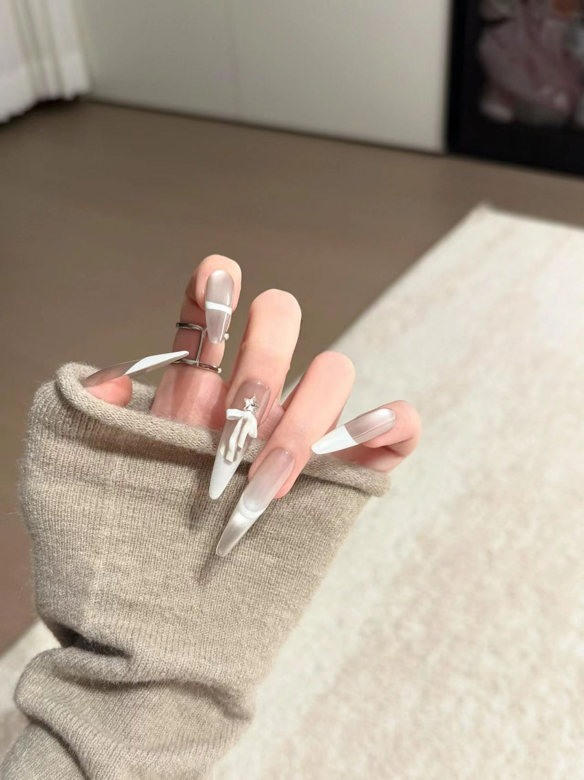 Elegante Lange Stiletto Press-On Nagelerweiterungen