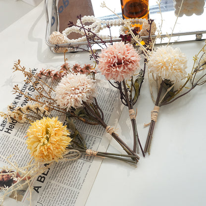 Dekorativem Blumenstrauß