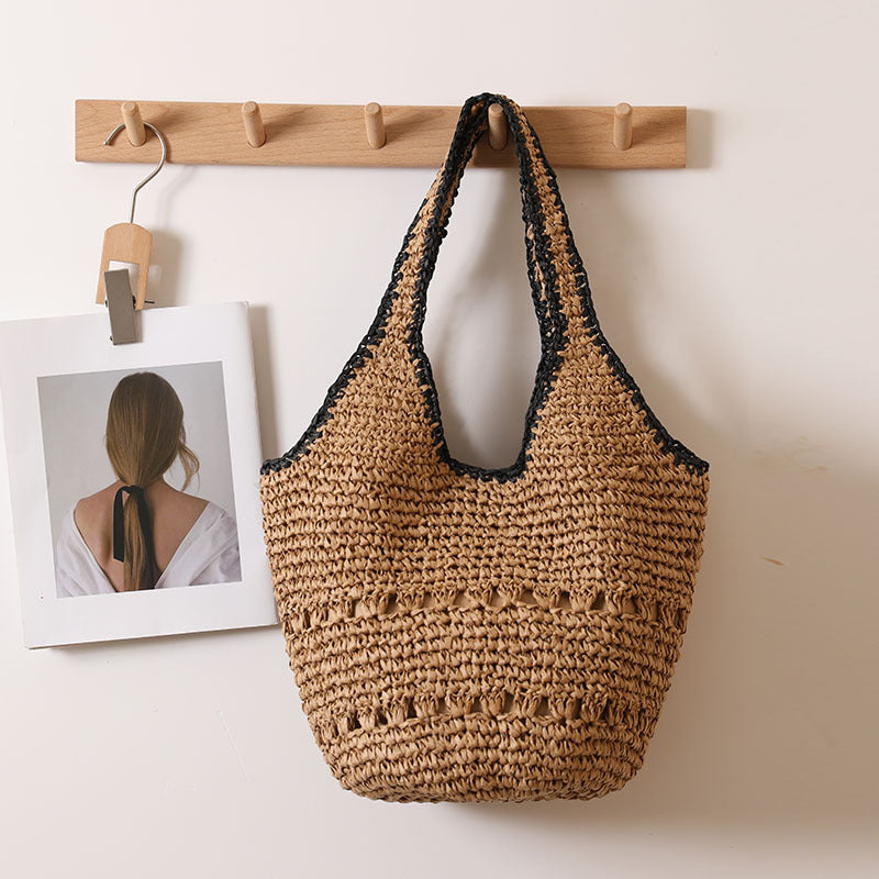 Handgefertigte Basttasche mit Dekorativen Details Brehn