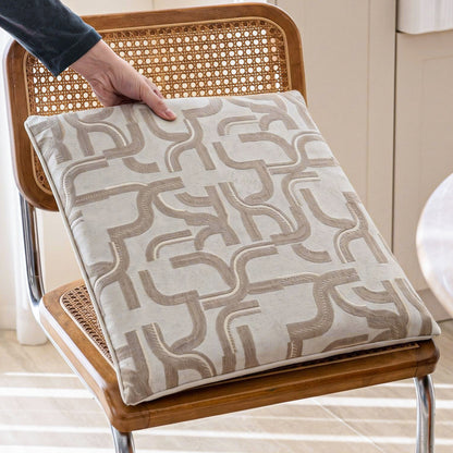 Sitzkissen mit elegantem Karomuster