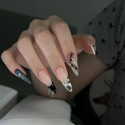 Künstlerische Übergroße Stiletto-Nagelverlängerungen