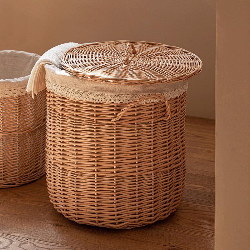 Eleganter Wäschekorb Aus Geflochtenem Rattan Brehn