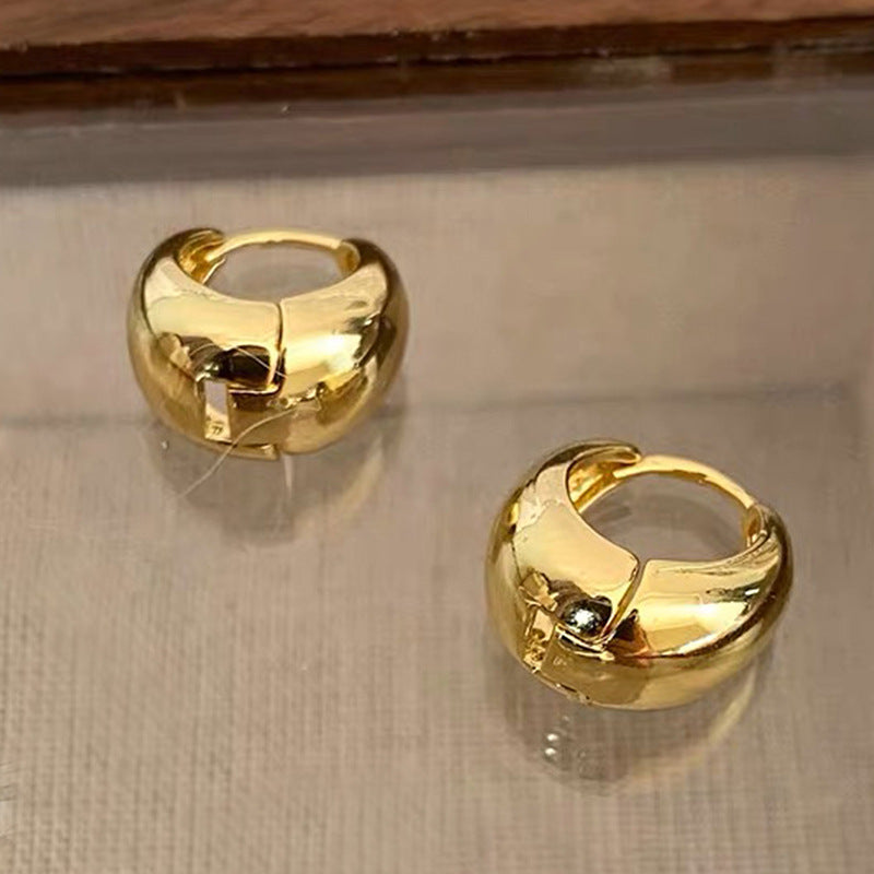Modische Creolen Aus Hochwertigem Metall Brehn