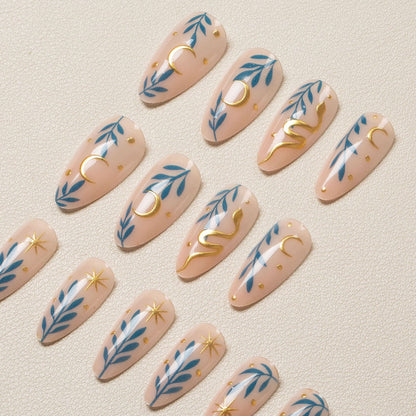 Künstlerische Blatt- und Stern-Nagelkunst