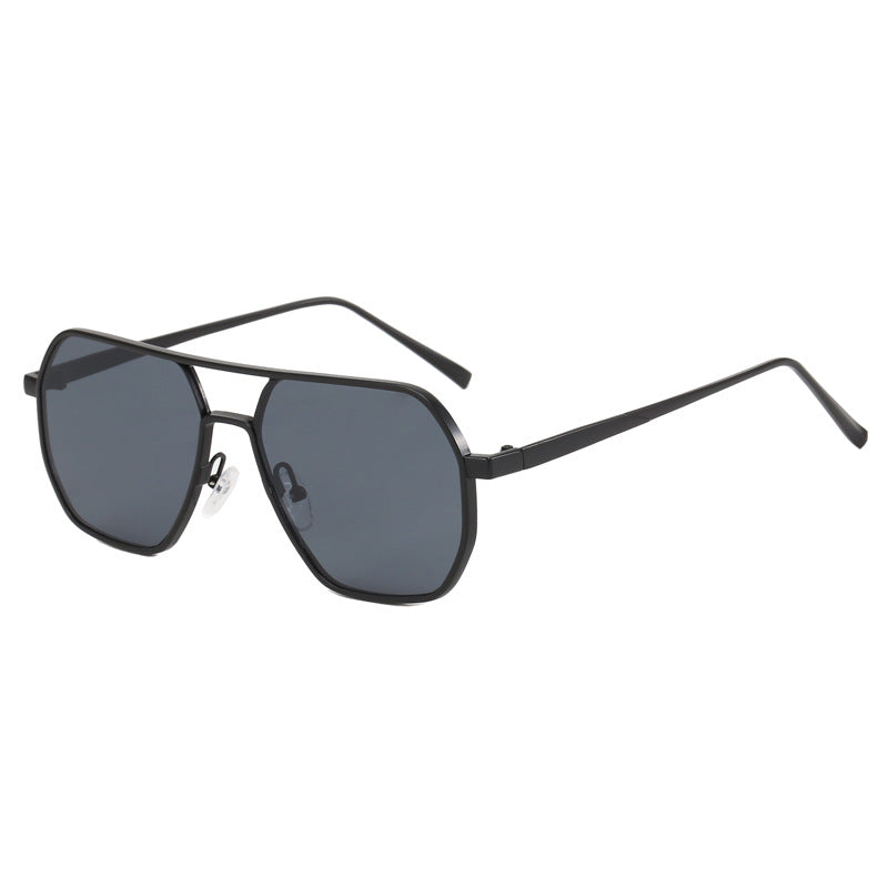 Damen trendige Sonnenbrille mit modernem Geometrie-Rahmen Brehn