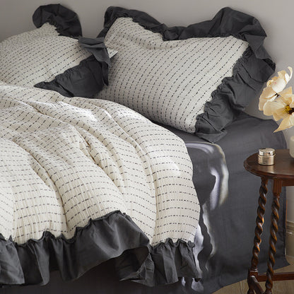 Gestepptes gewaschenes Baumwoll-Rüschendeckenbezug-Set mit Kissenbezügen und Bett-Skirt
