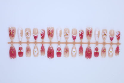Kunstnagelset mit floralen Mustern Brehn