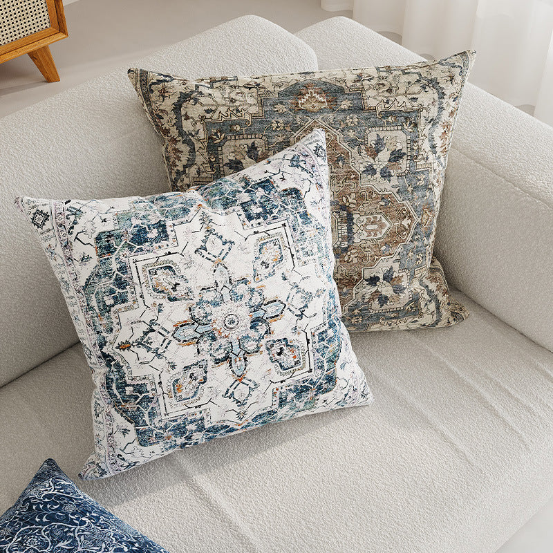 Decorative Medallion Jacquard Throw Pillow Cover