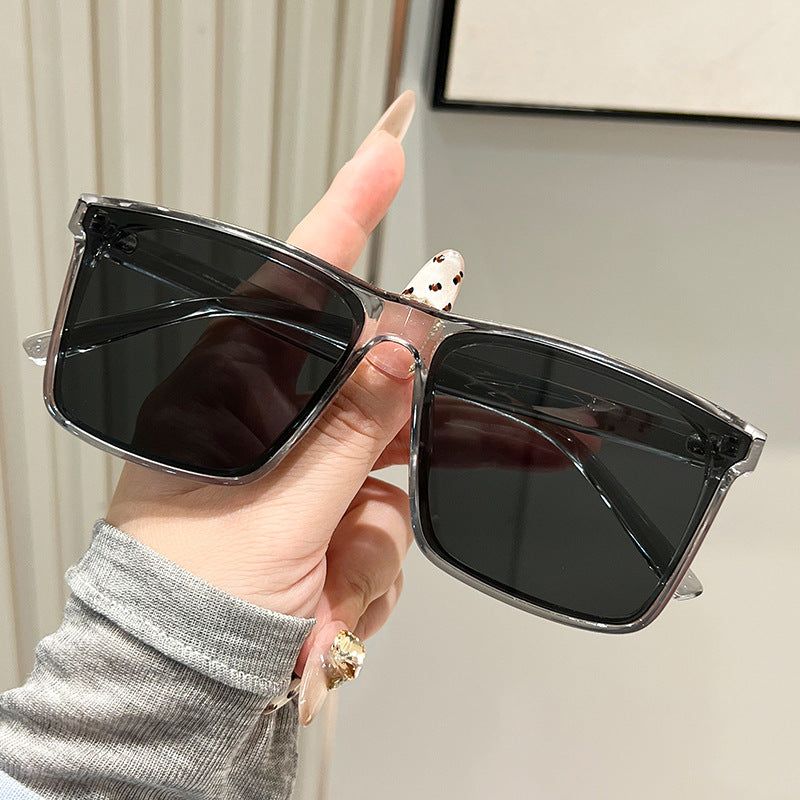 Damen trendige quadratische Sonnenbrille mit UV-Schutz und stylischem transparenten Rahmen Brehn