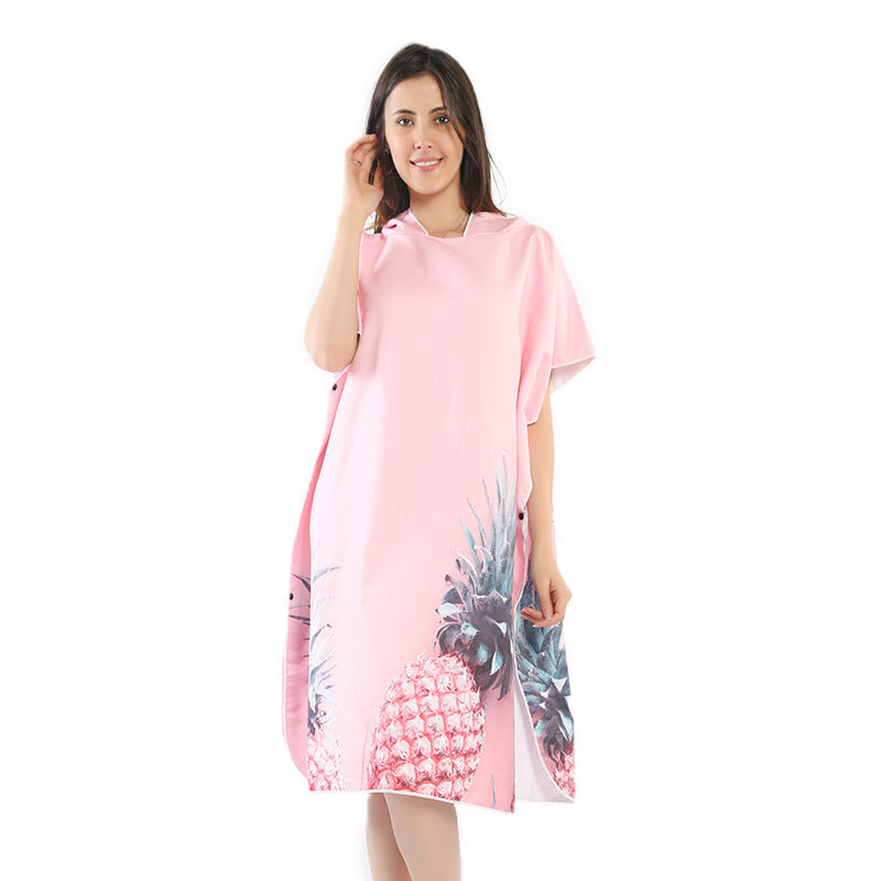 Strandkleid mit tropischem Druck Brehn