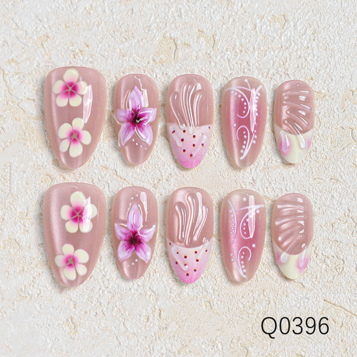 Künstlerisches Blumendesign Press-On Nagelset Brehn