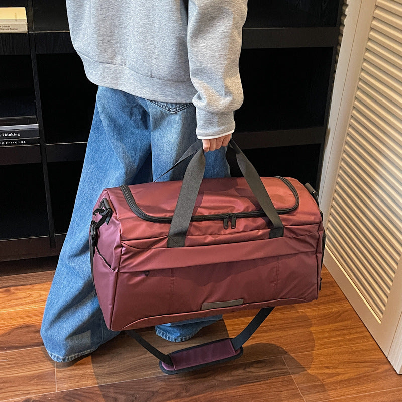 Geräumige Reisetasche mit mehreren Fächern Brehn