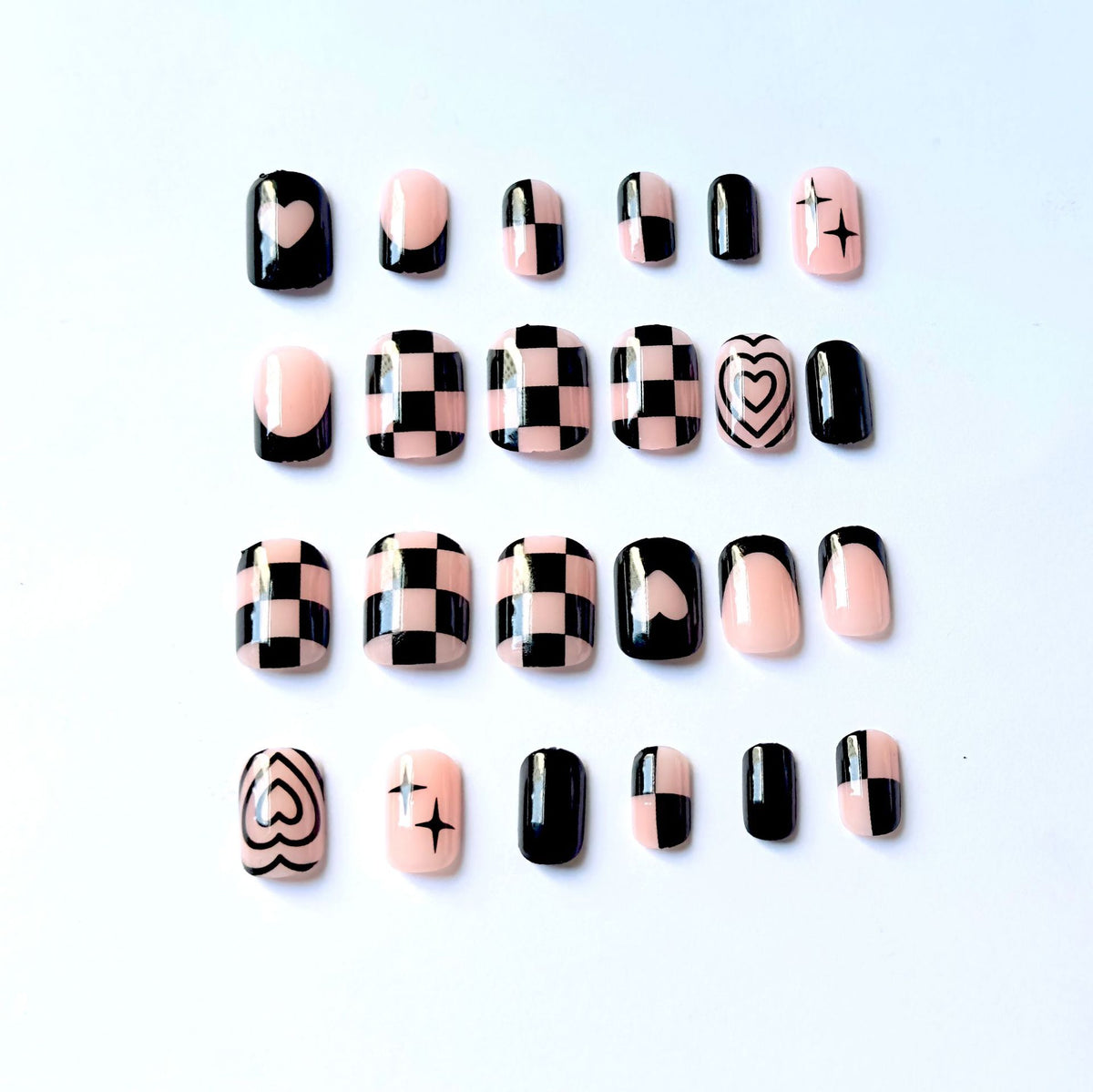 Künstlerisches Nagelkunstset