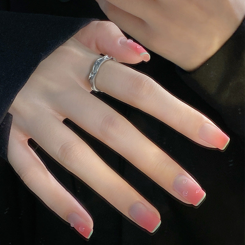 Kunstvolle und elegante Nageldesigns Brehn
