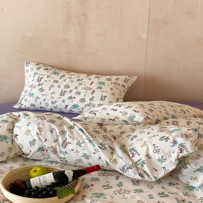 Umkehrbare Baumwoll-Percale Bettwäsche und Kissenbezug Set mit verspieltem Welpen Blumenmuster