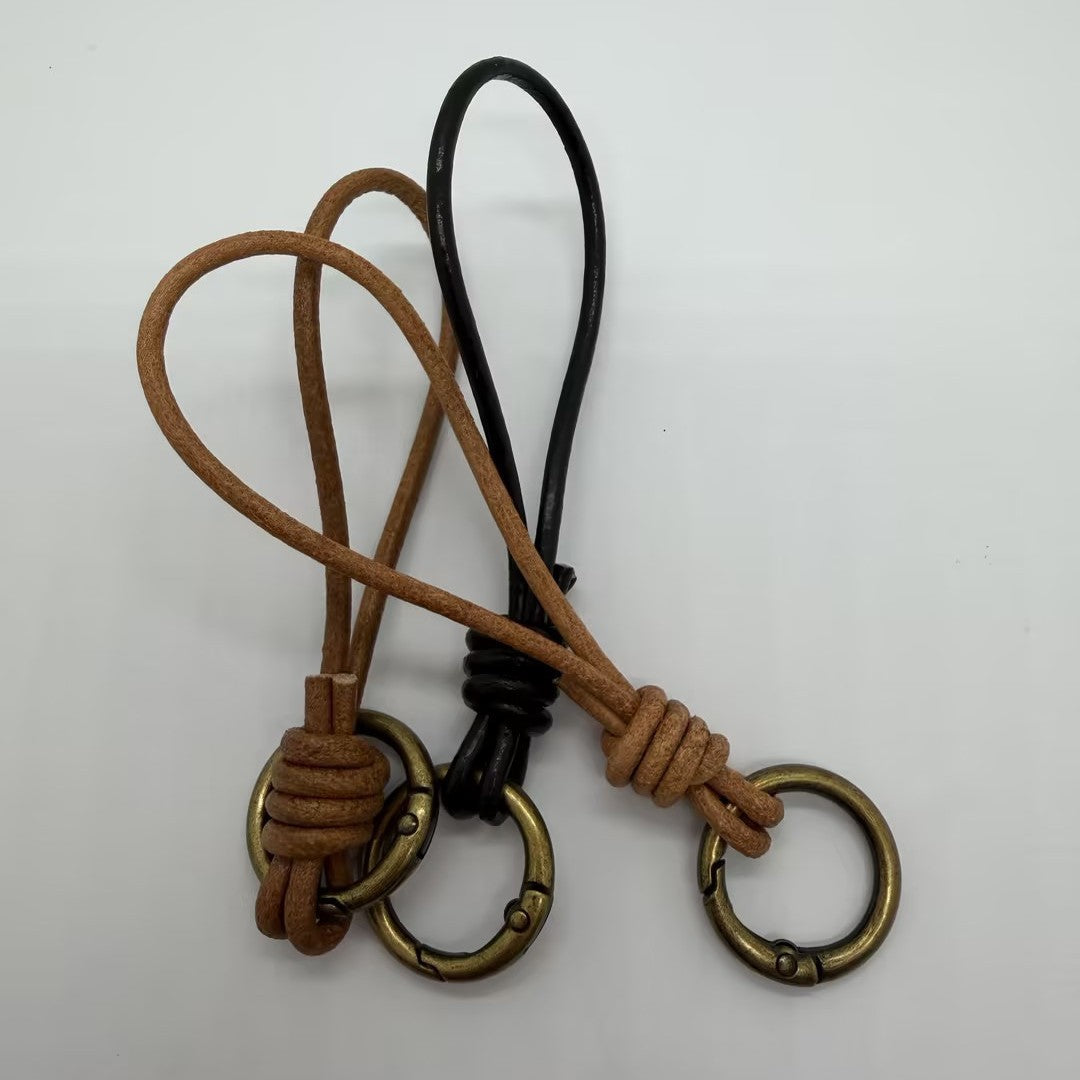 Handgemachter Leder-Schlüsselanhänger Brehn