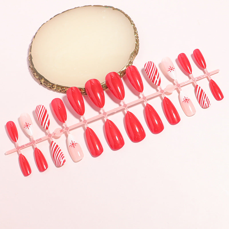 Dekoratives Press-On Nageldesign-Set Brehn