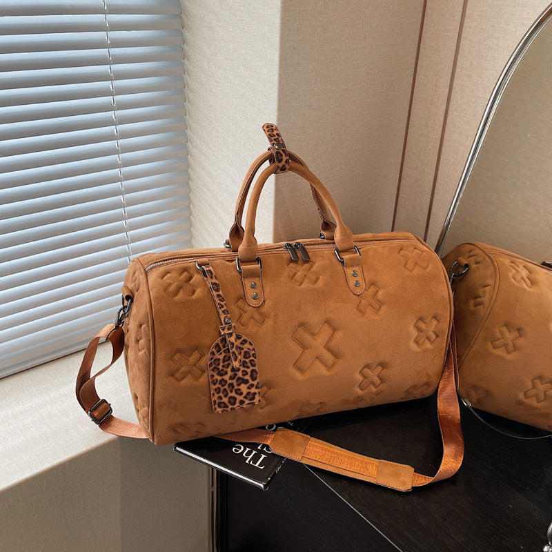 Sportliche Reisetasche mit Trendigem Design und Praktischen Fächern Brehn