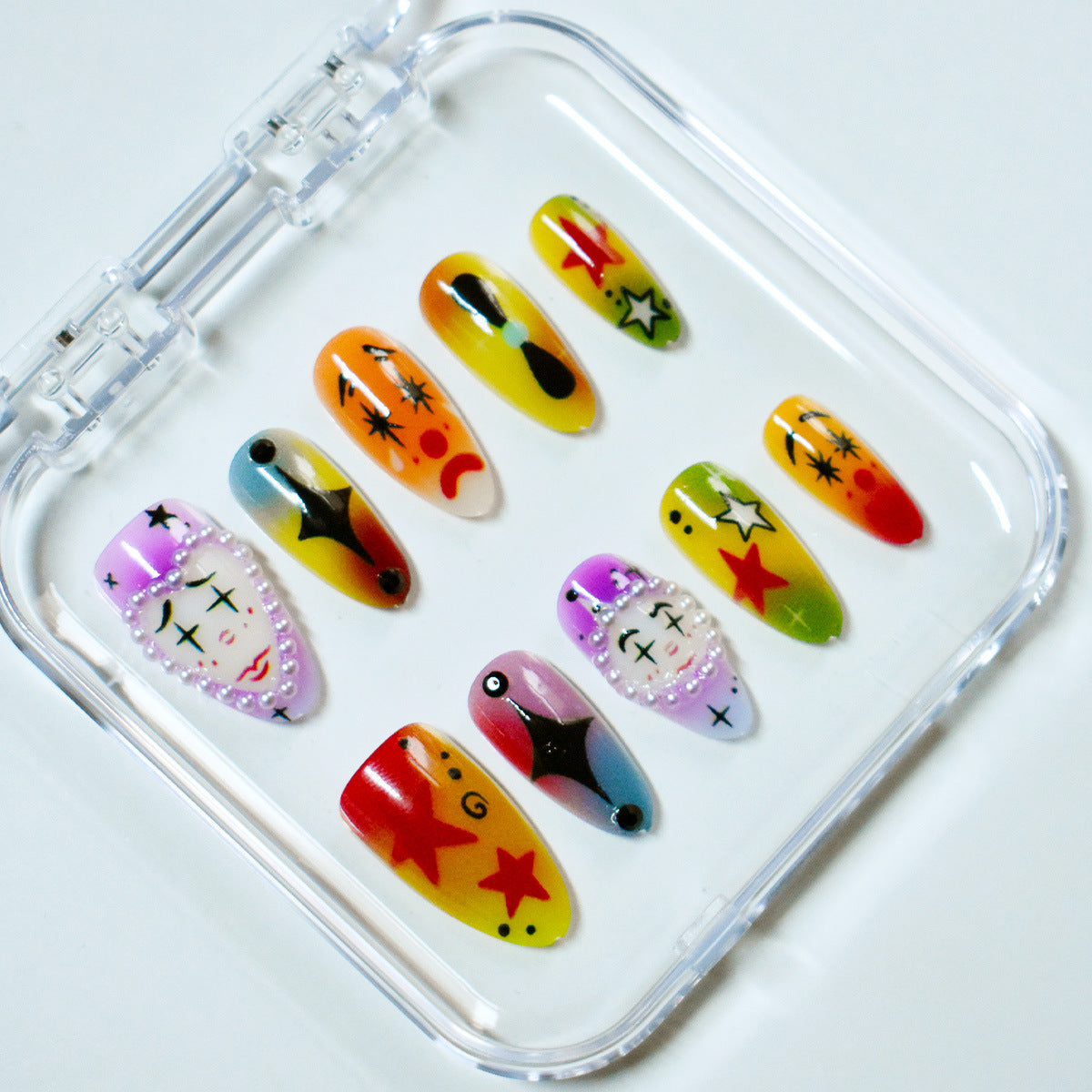 Künstlerisches Kuss-Themen Press-On Nagelkunst Brehn