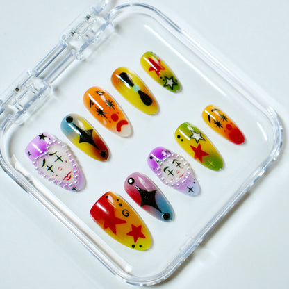 Künstlerisches Kuss-Themen Press-On Nagelkunst Brehn