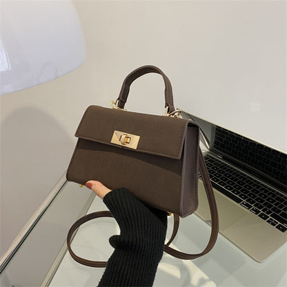 Strukturierte Handtasche