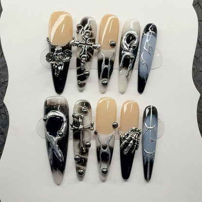 Gothic-inspirierte dekorative Press-On-Nagel-Set