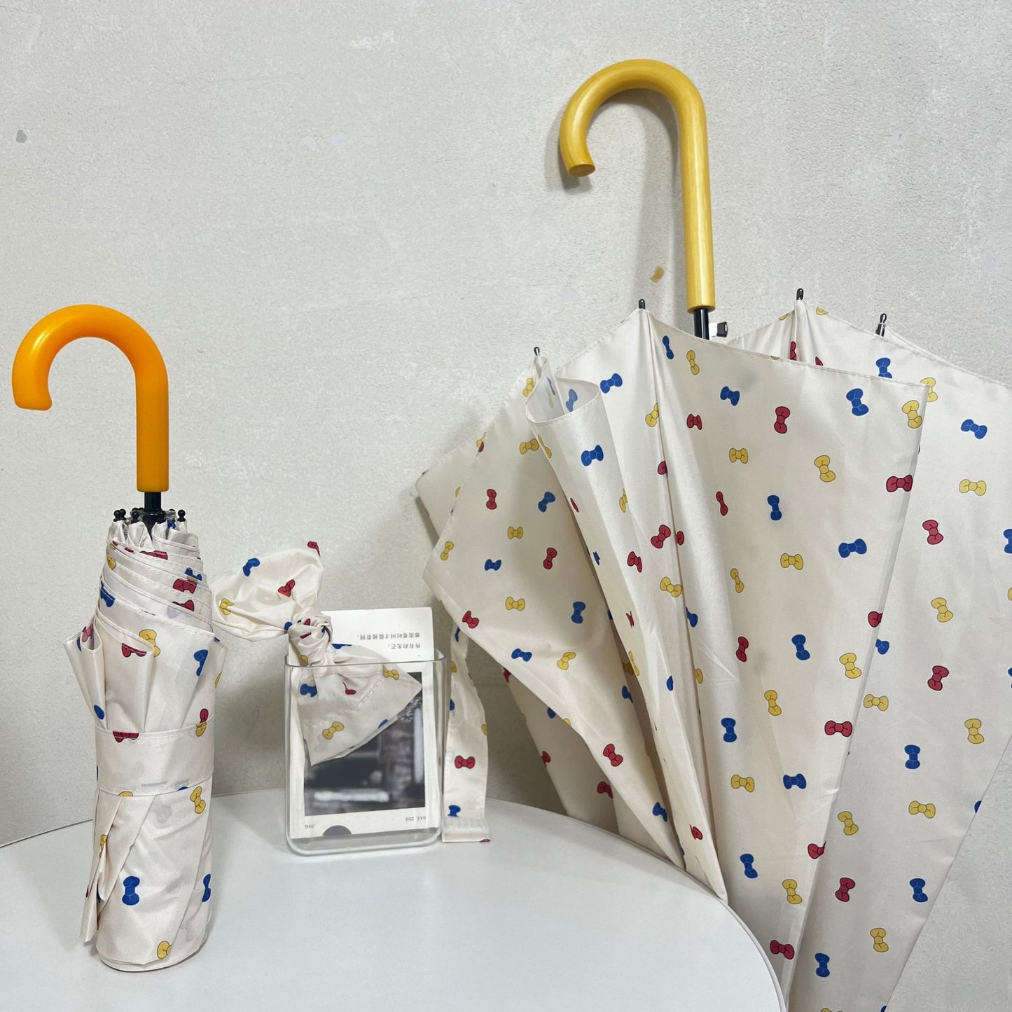 Damen Faltbarer Regenschirm mit geschmackvollem Design Brehn