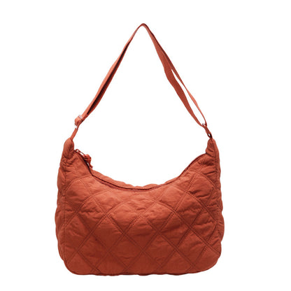 Gepolsterte Hobo-Tasche