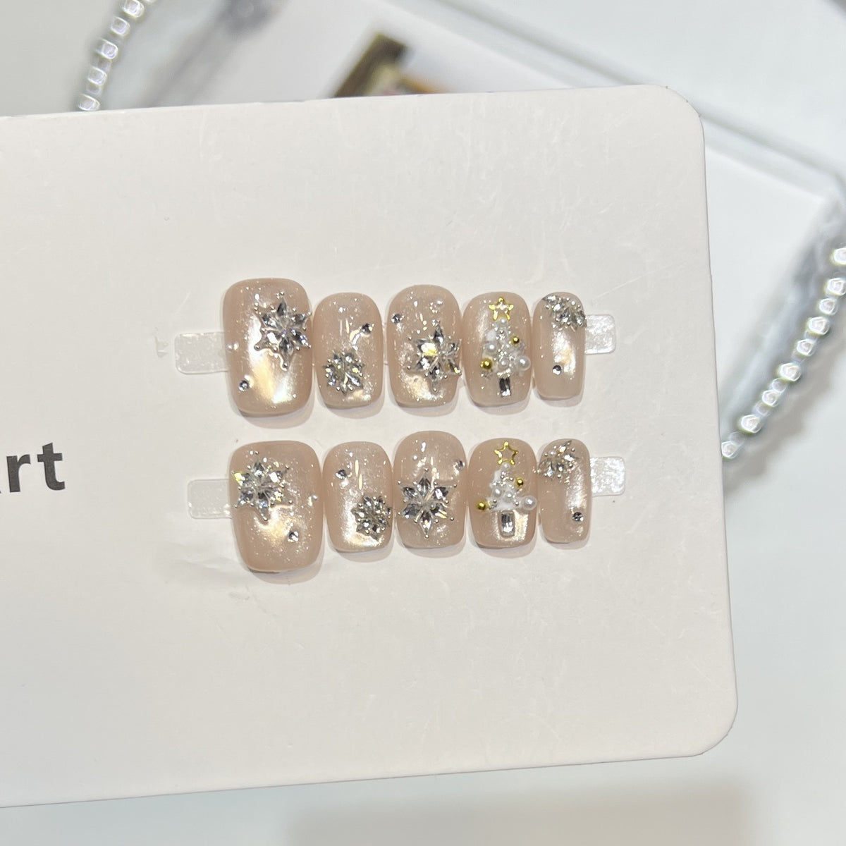 Glitzerndes Press-On Nagelkunst-Set mit Schneeflocken-Design Brehn