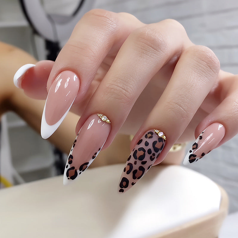 Chic Stiletto Press-On Nail Set Brehn