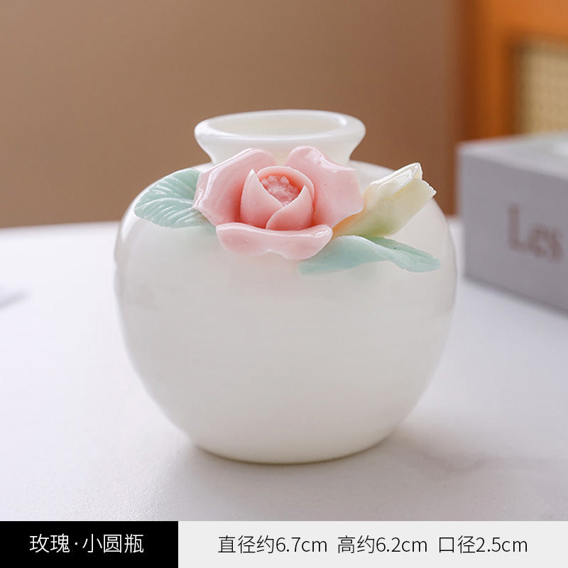 Dekorat Vase aus Porzellan mit Blumenmuster