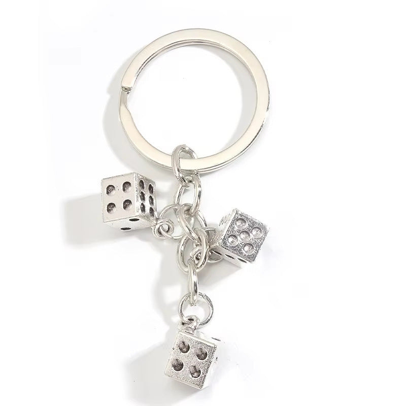 Würfel-inspirierter Charm-Schlüsselanhänger Brehn