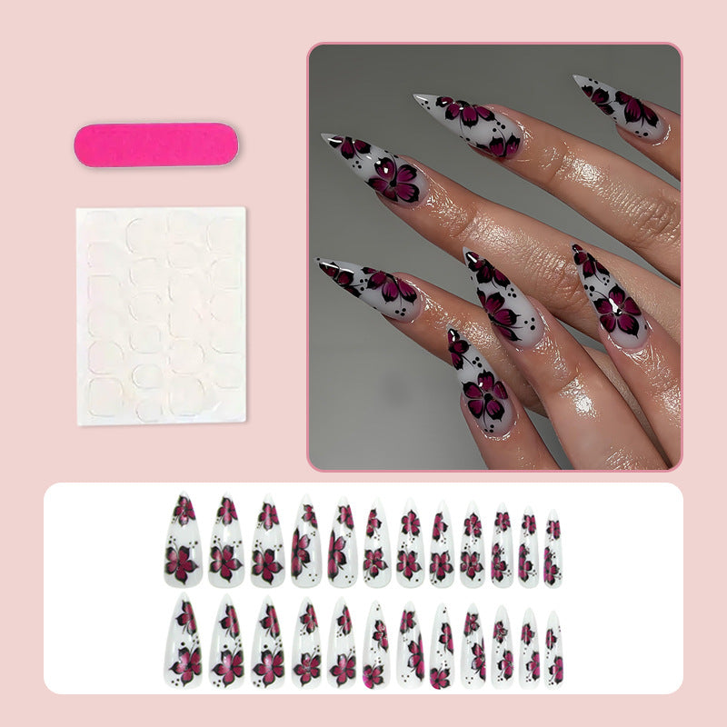 Kunstnagelset mit kreativen blumigen Designs Brehn
