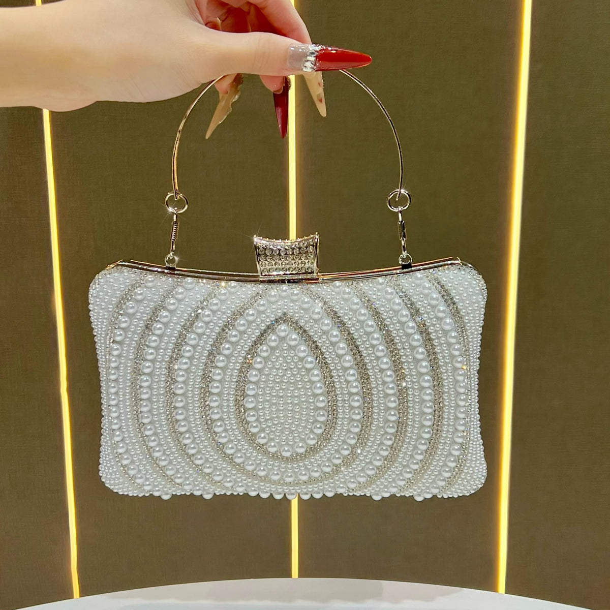 Glamouröse Perlenbestickte Abendhandtasche