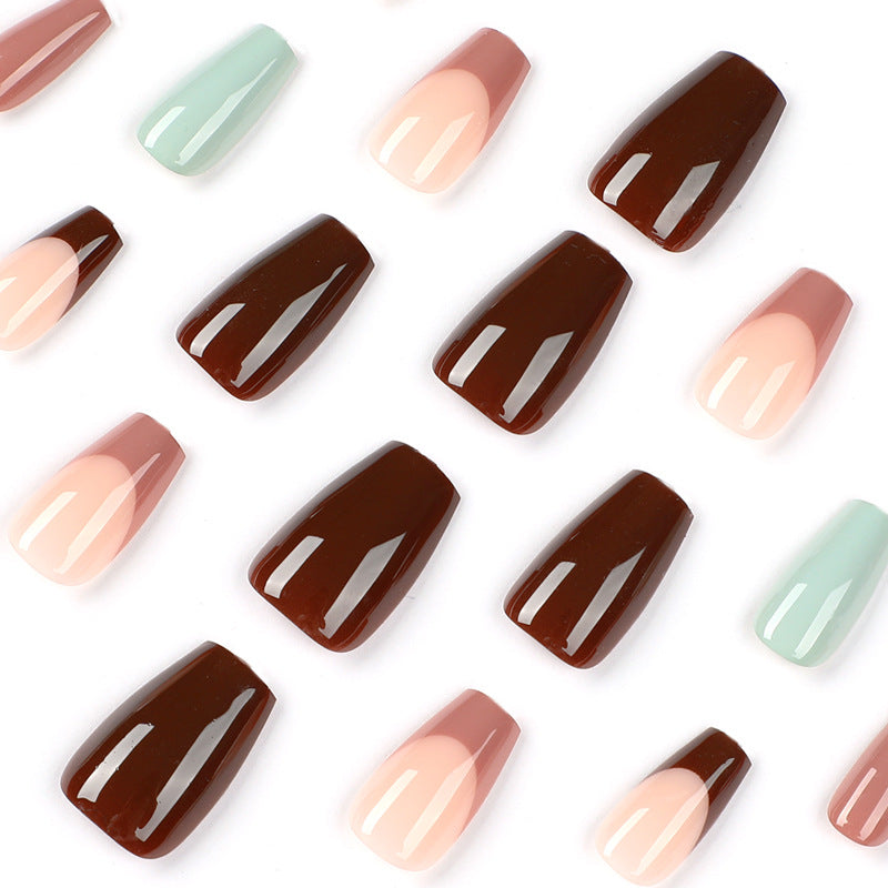 Kunstvolle Nagelkosmetik Brehn
