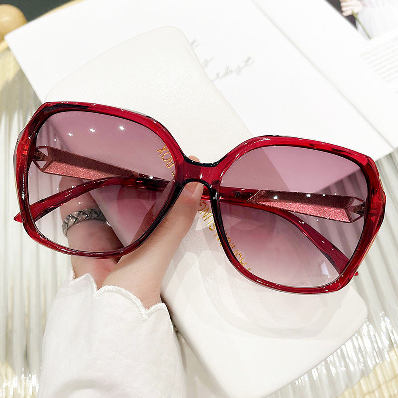 Damen oversized Sonnenbrille im eleganten Schmetterlingsdesign Brehn