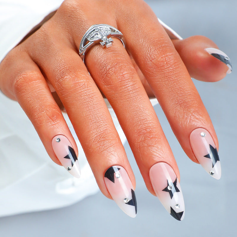 Künstlerisches Press-On-Nagelset mit Sternendesign Brehn