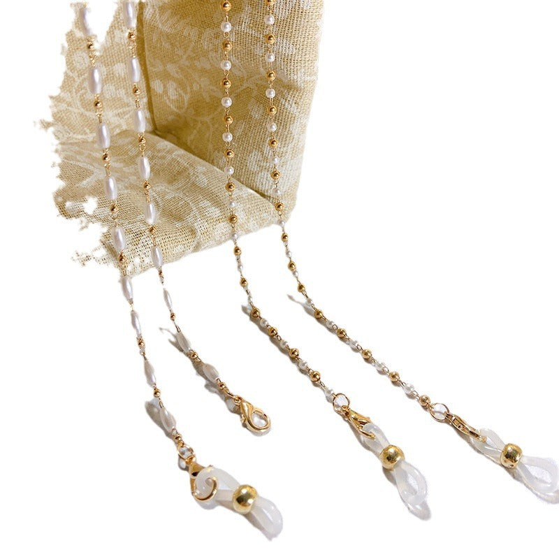 Elegante Brillenhalterkette mit Perlen Brehn