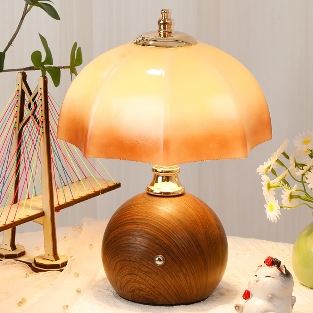 Dekorative Tischlampe