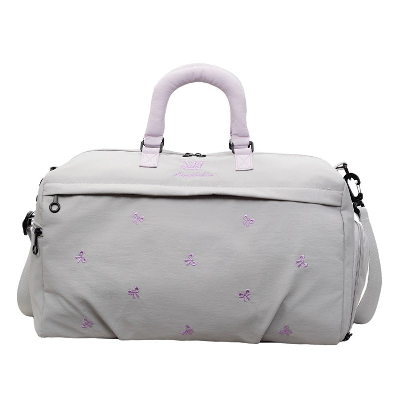 Stylische bestickte Reisetasche